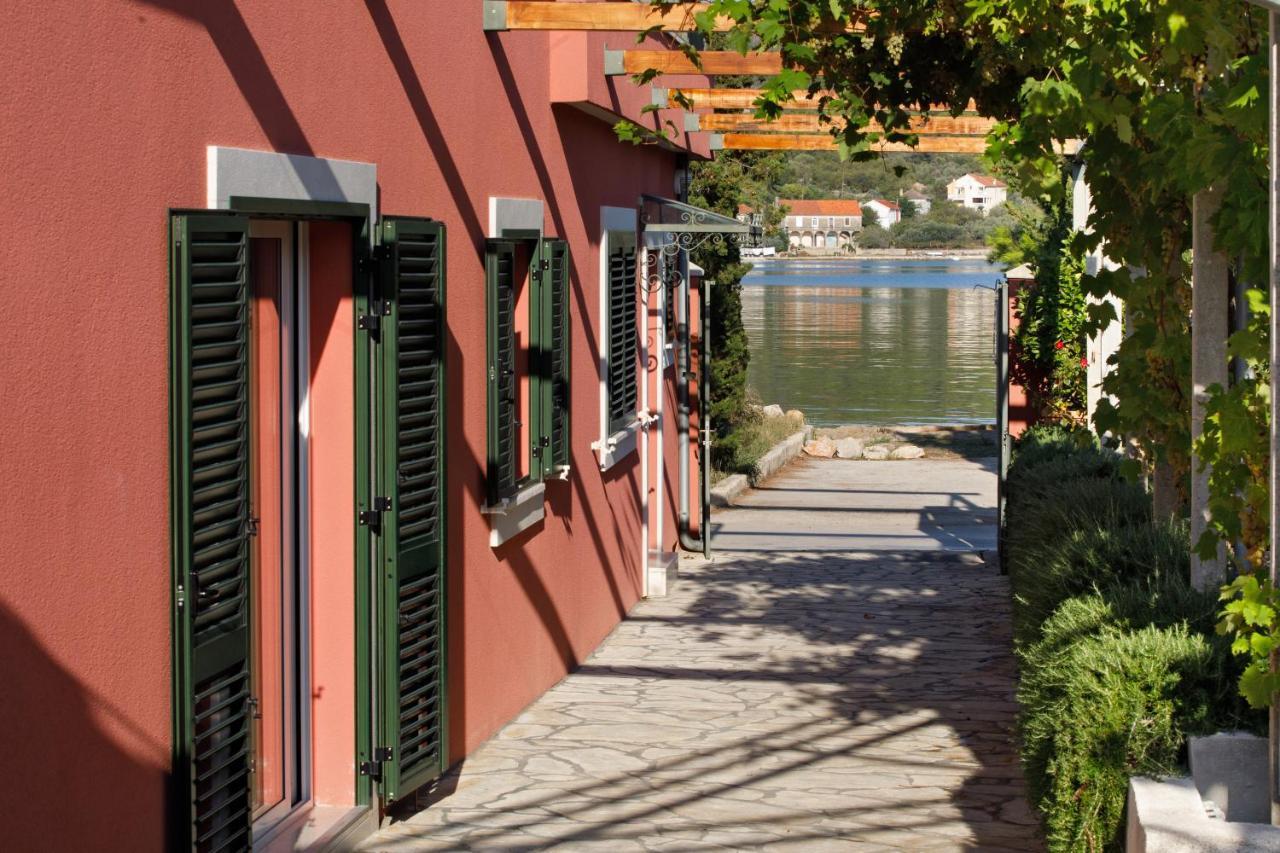 Villa Luna Sutomiscica Экстерьер фото