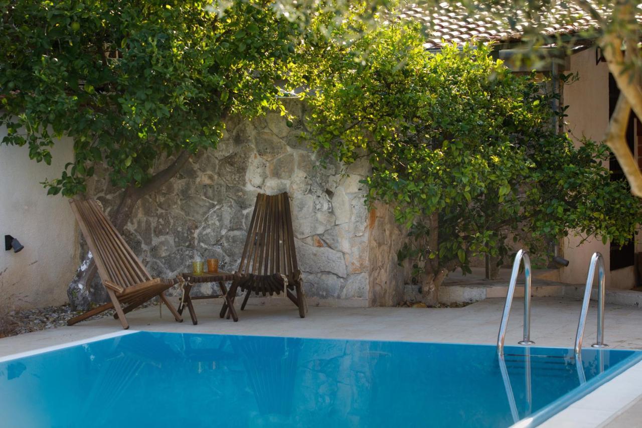 Villa Luna Sutomiscica Экстерьер фото