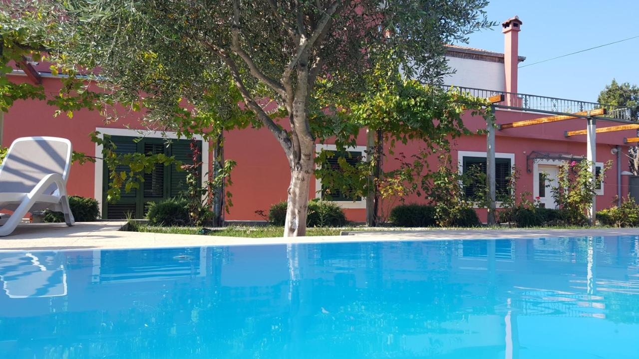Villa Luna Sutomiscica Экстерьер фото