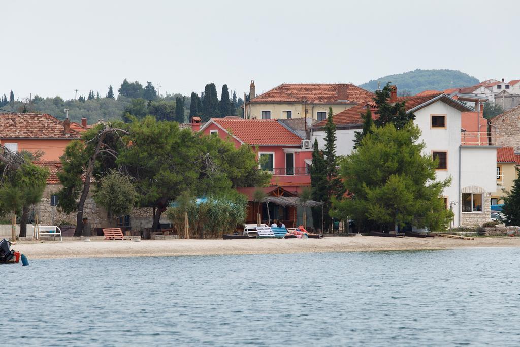 Villa Luna Sutomiscica Экстерьер фото