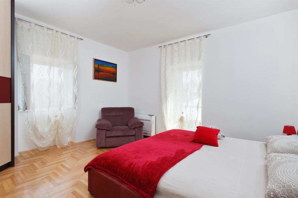 Villa Luna Sutomiscica Экстерьер фото