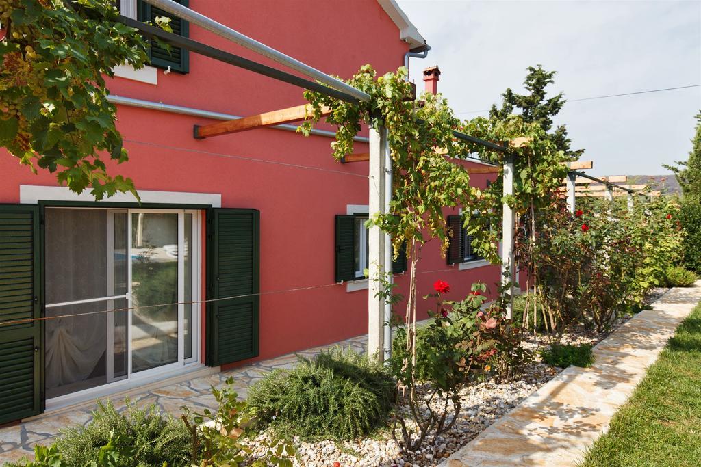 Villa Luna Sutomiscica Экстерьер фото