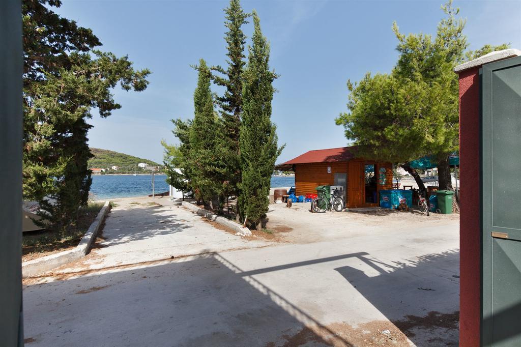 Villa Luna Sutomiscica Экстерьер фото