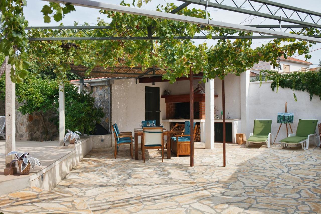 Villa Luna Sutomiscica Экстерьер фото